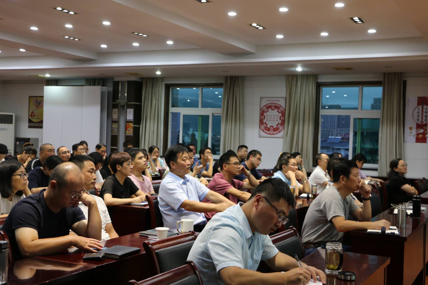 0c4601d2cd1d851ab46827d80e00926.jpg